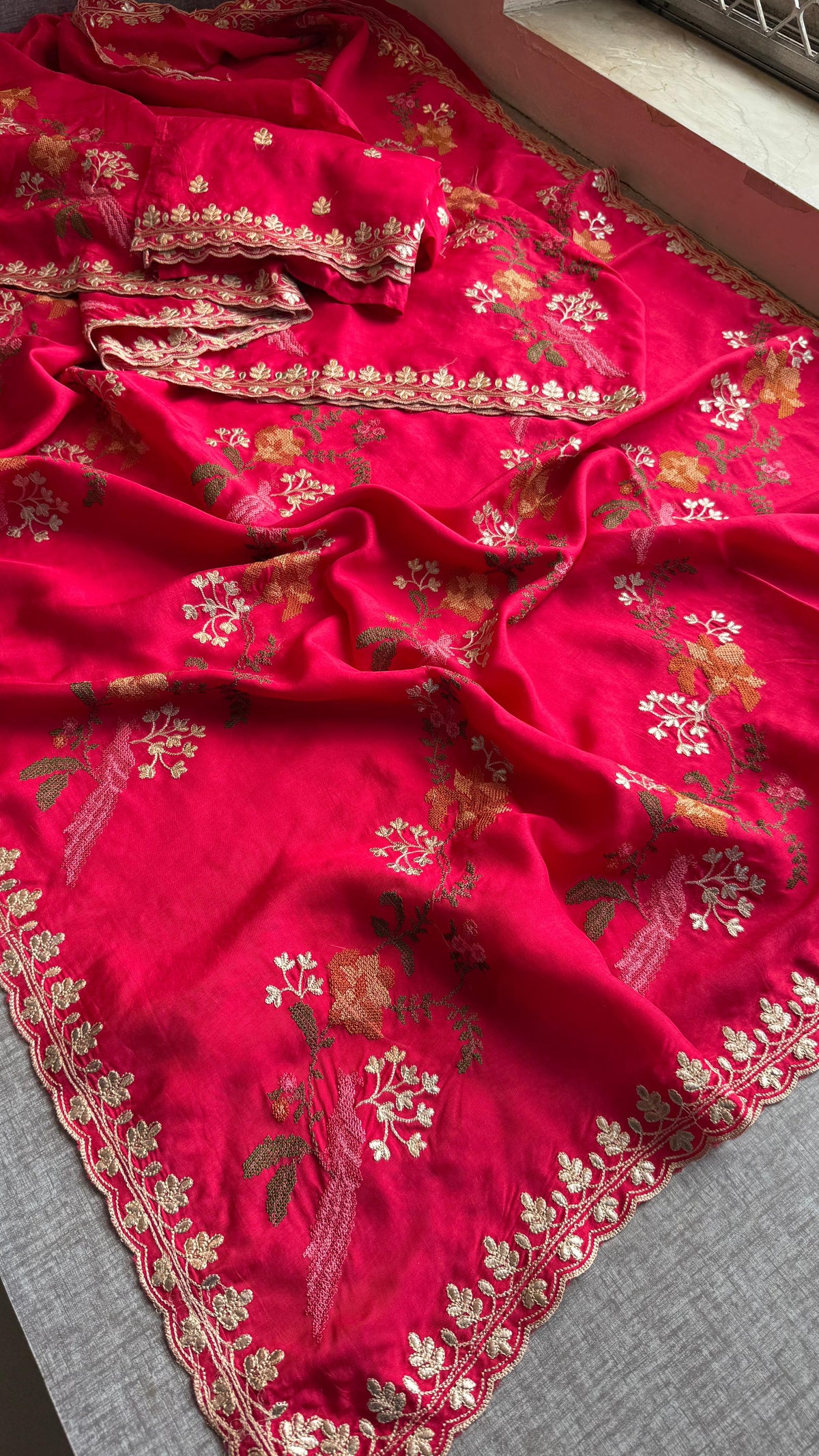 Pure Munga Silk Saree with Multi-Thread and Zari Embroidery
