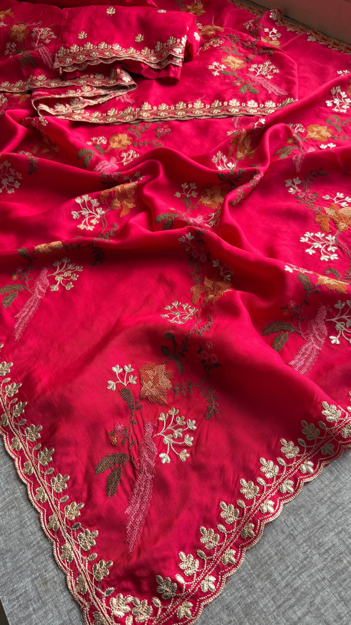 Pure Munga Silk Saree with Multi-Thread and Zari Embroidery