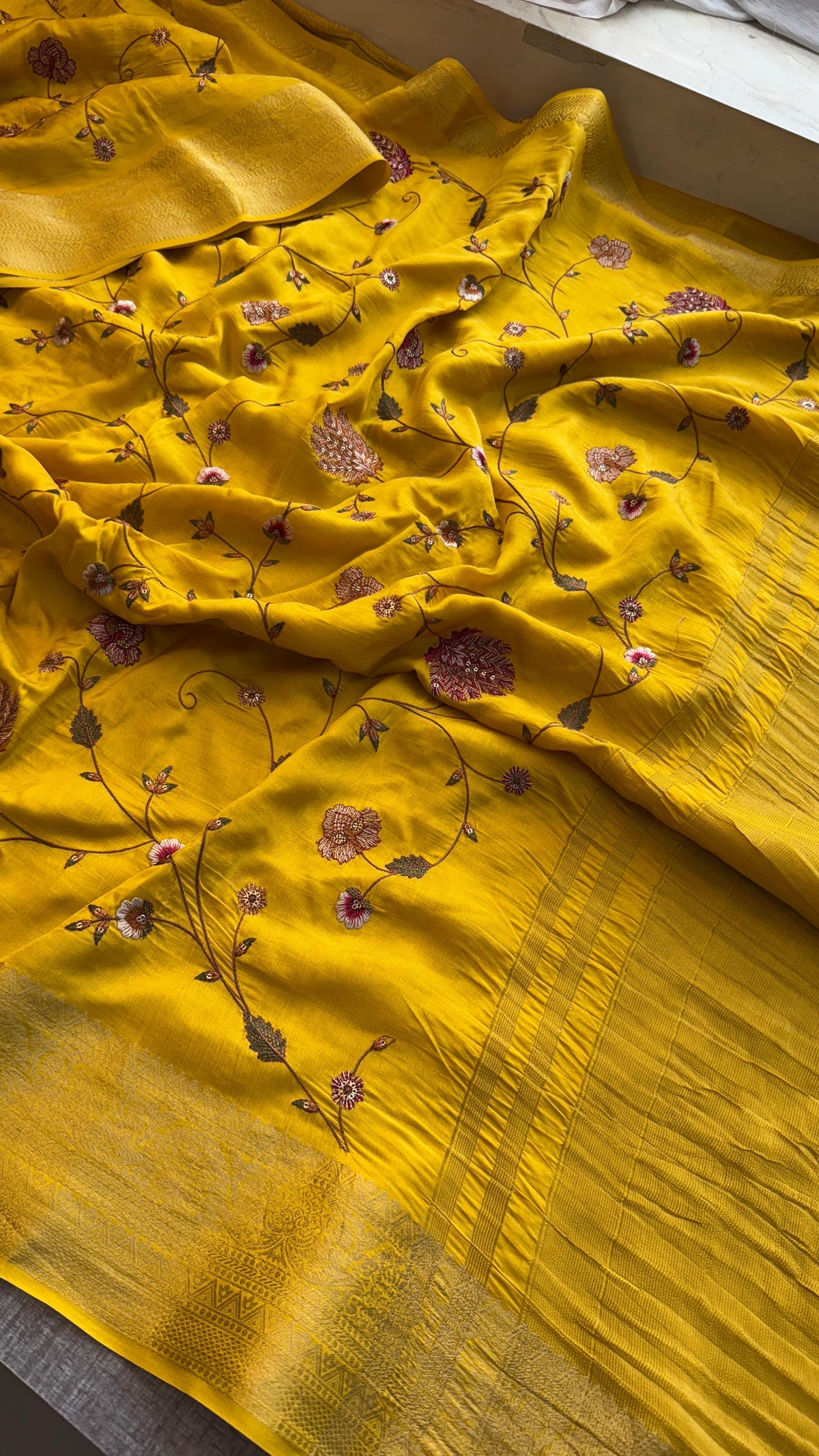 Pure Munga Silk Saree with Multi-Thread and Zari Embroidery