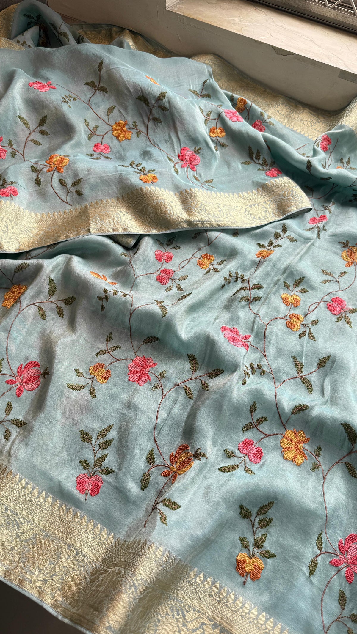 Pure Munga Silk Saree with Multi-Thread and Zari Embroidery