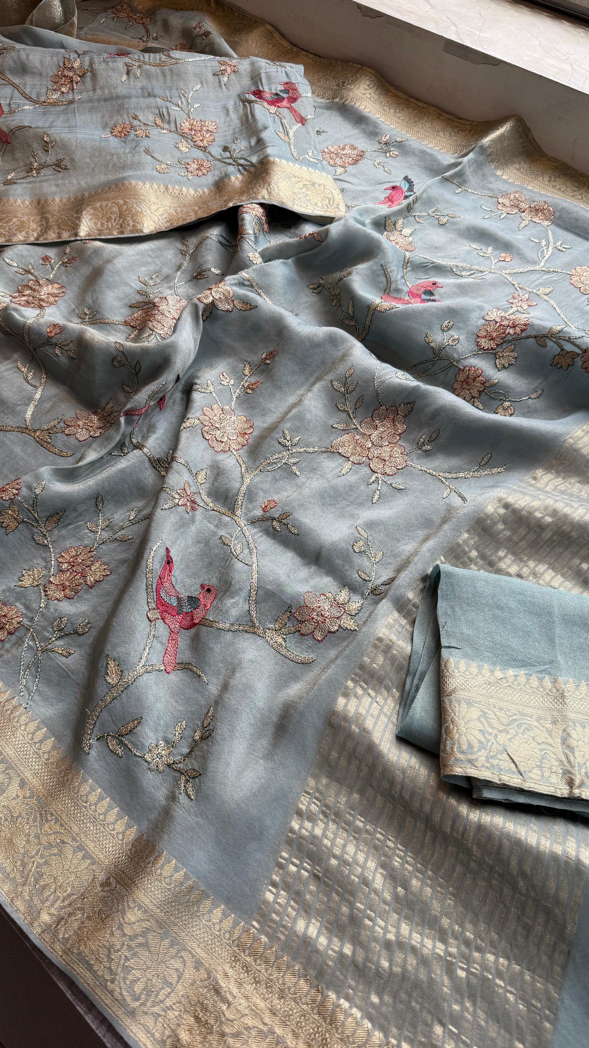 Pure Munga Silk Saree with Multi-Thread and Zari Embroidery