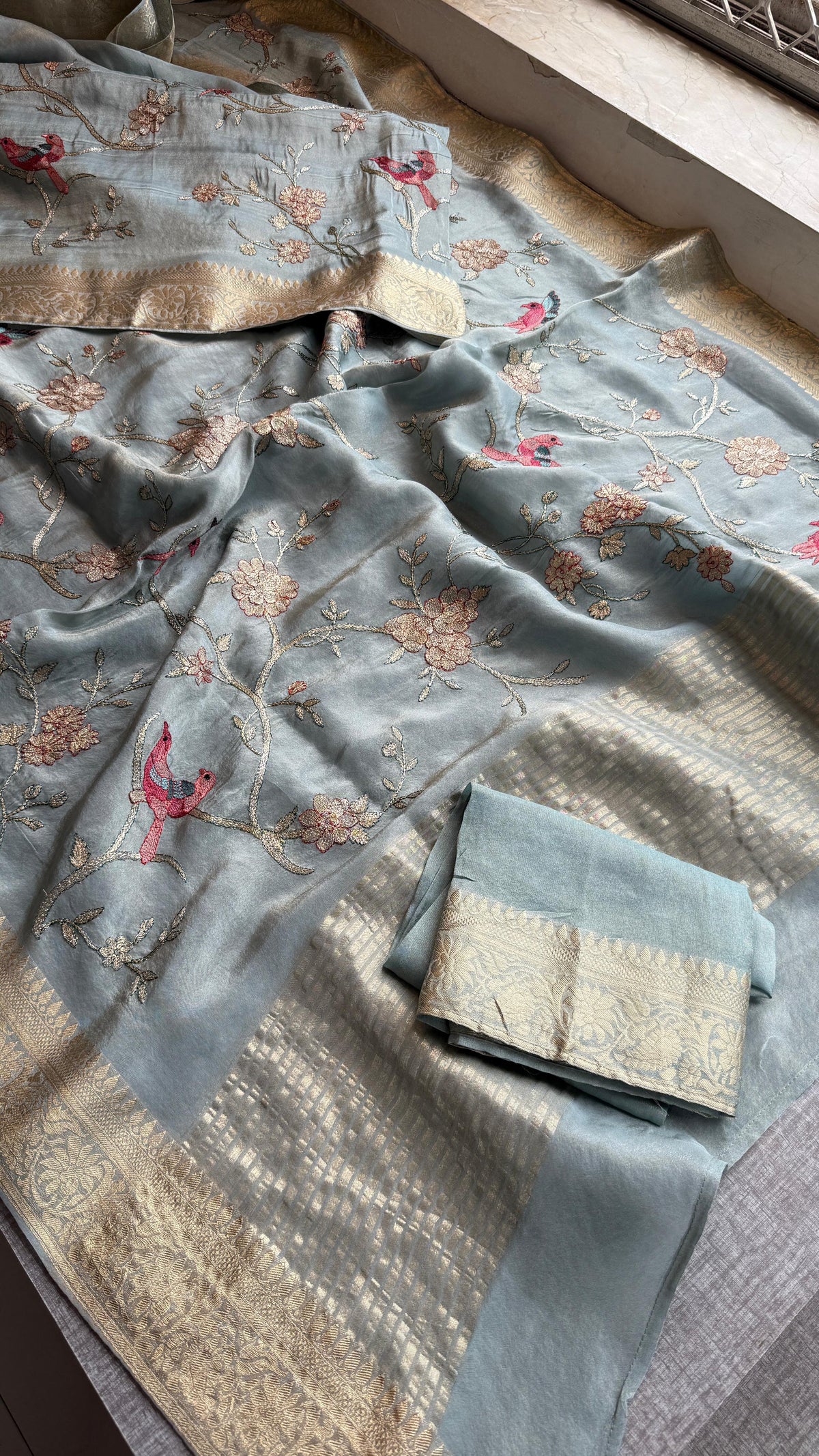 Pure Munga Silk Saree with Multi-Thread and Zari Embroidery