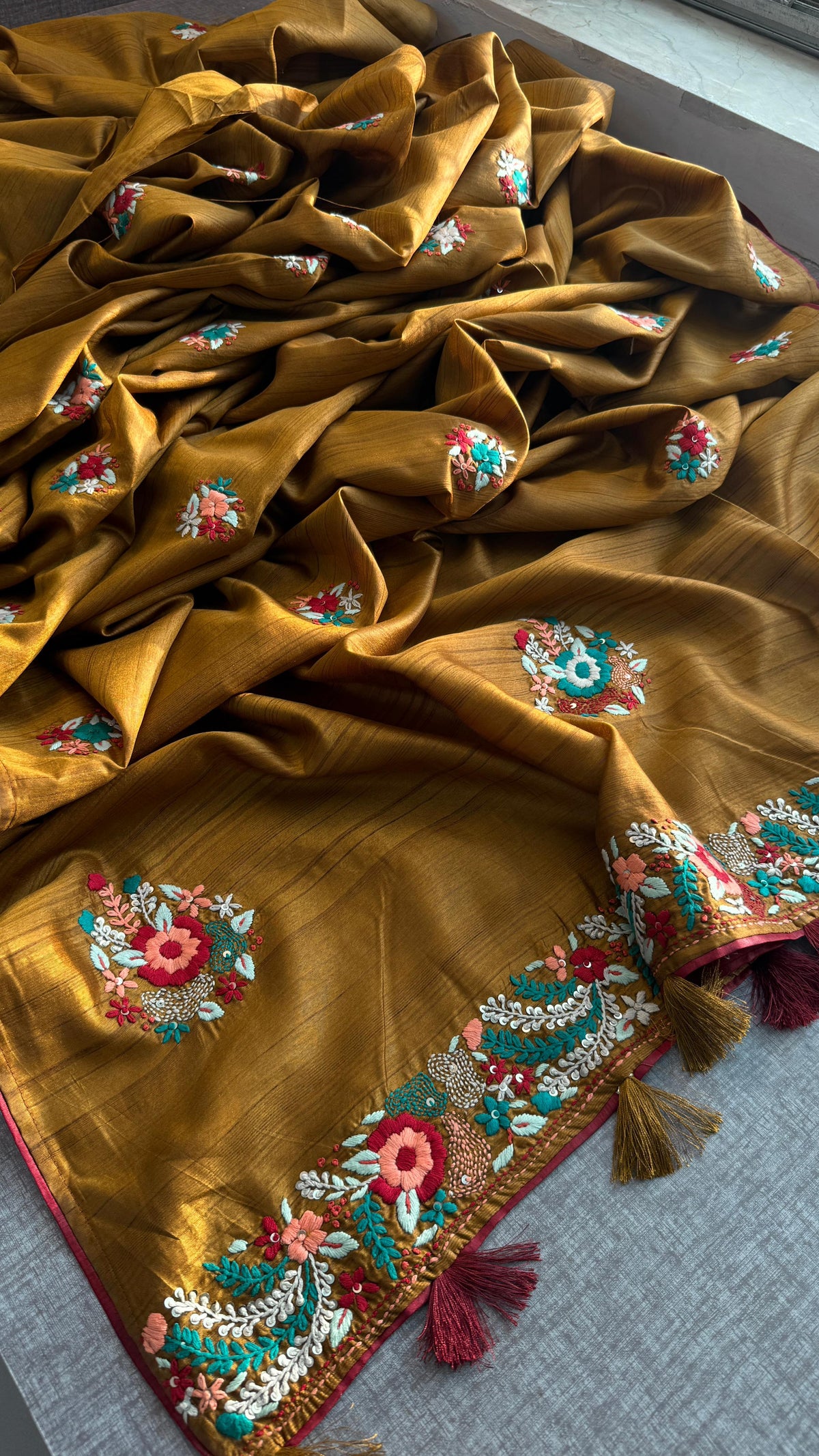 Pure Tussar Linen Silk Saree with Hand Knot Embroidery