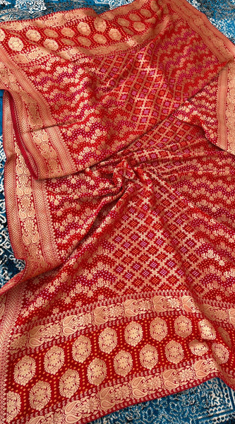 Pure Khaddi Georgette Dupatta with Bandhani Weaving