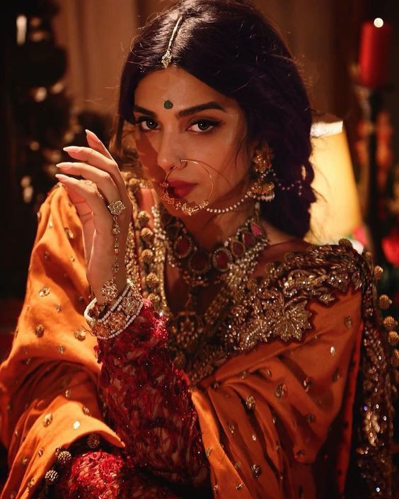 Draped in Dreams: The Ethnic Fashion Edit You Didn’t Know You Needed