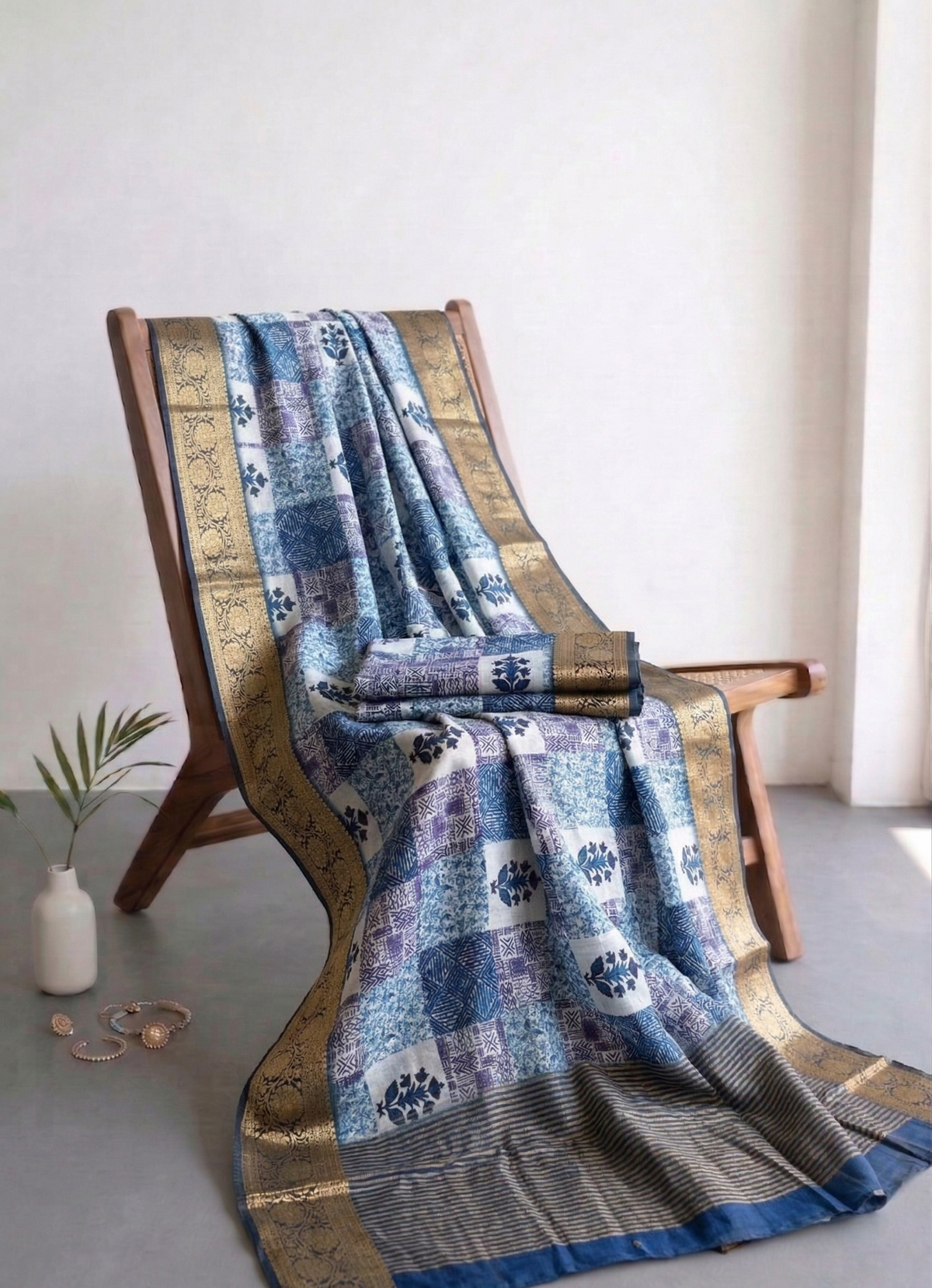 Elegant Crepe Silk Saree with Artistic Digital Floral & Bird Design