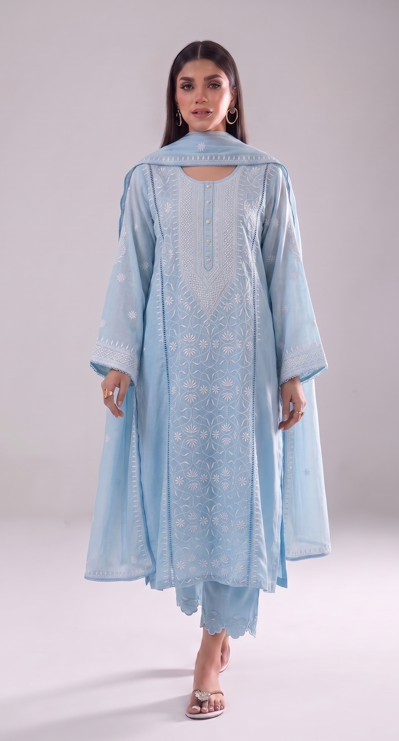 Pearl Sequins And Katdana On Pure Mulmul · 28 Artisan Hours of work · The Nawabi Nazakat Edit