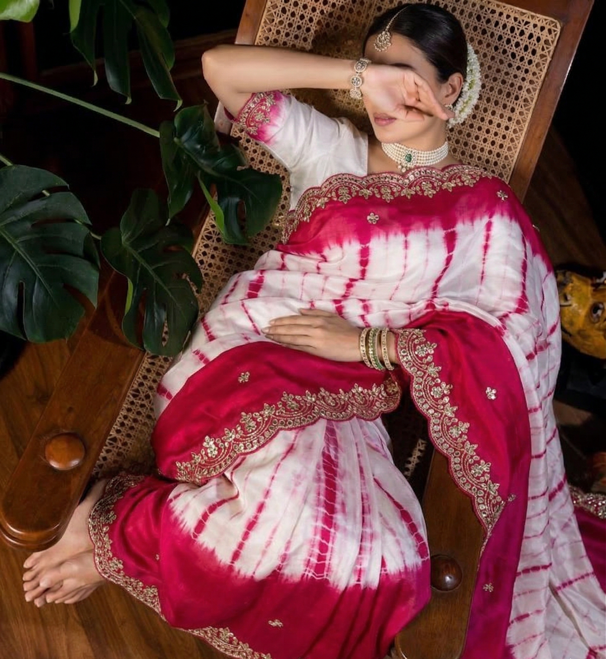 Royal Munga Silk Banarasi Saree With Zardozi & Gotapatti Handwork