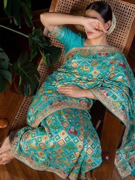 Royal Heritage Crepe Georgette Banarasi Saree With Intricate Zardozi & Gotapatti Work