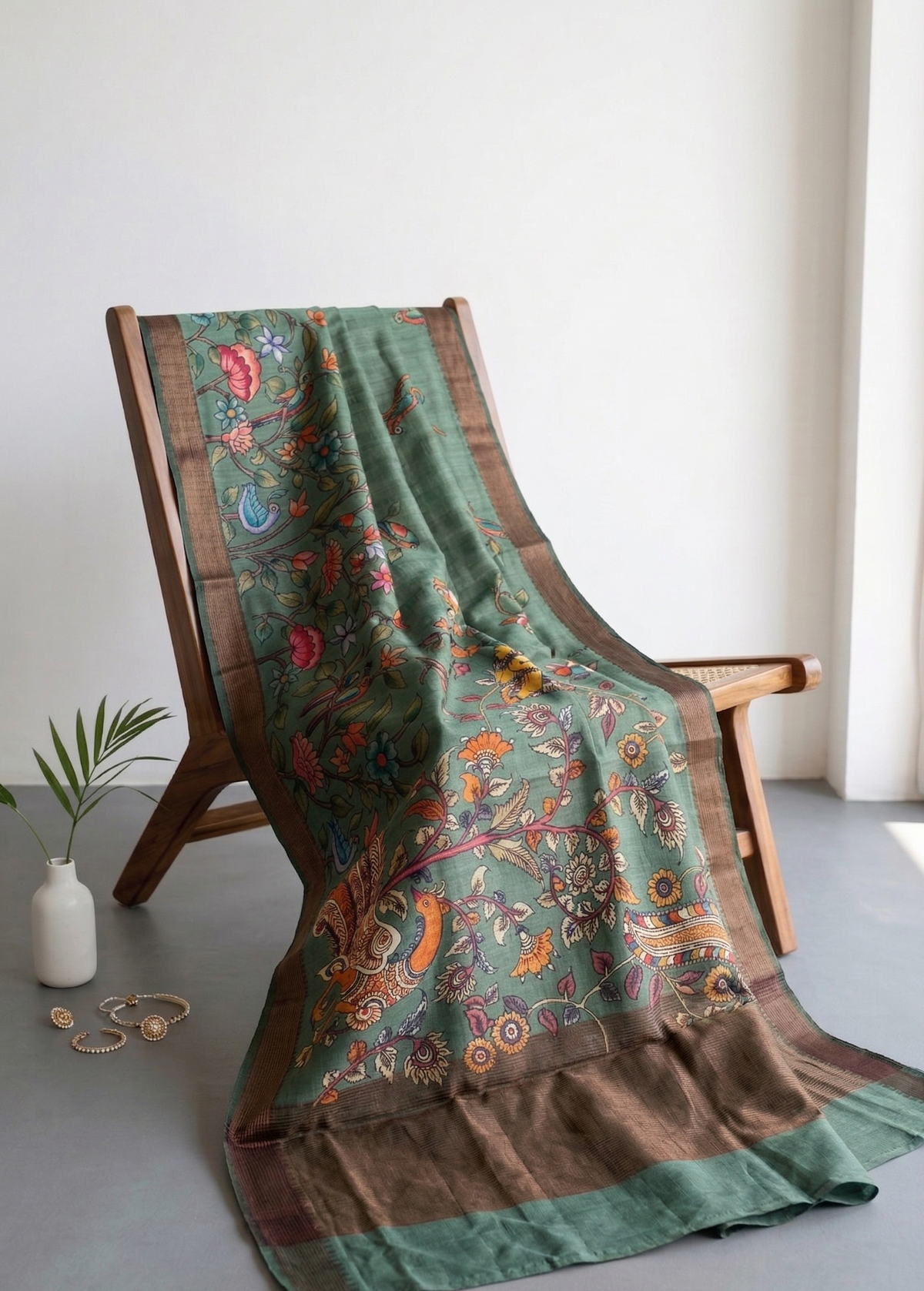 Elegant Crepe Silk Saree with Artistic Digital Floral & Bird Design