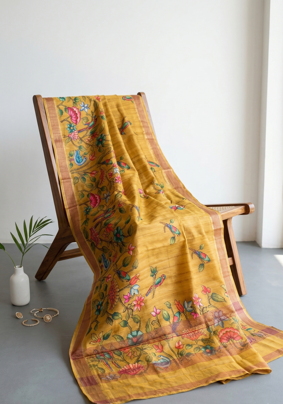 Elegant Crepe Silk Saree with Artistic Digital Floral & Bird Design