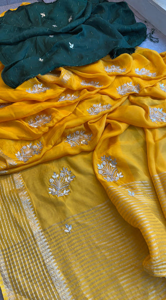 Crepe Banarasi Saree with Zardozi & Zarkan Embellishments