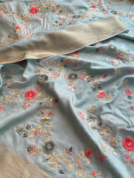 Pure Munga Silk Saree with Multi-Thread and Zari Embroidery