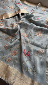 Pure Munga Silk Saree with Multi-Thread and Zari Embroidery