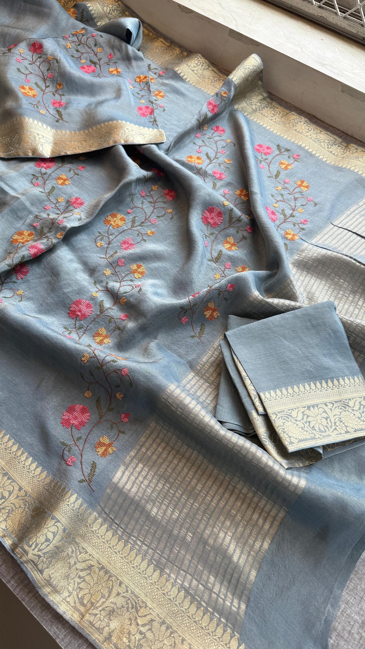 Pure Munga Silk Saree with Multi-Thread and Zari Embroidery