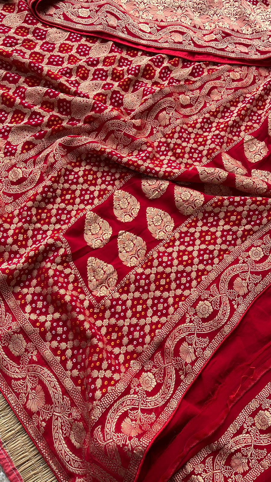 Pure Khaddi Georgette Saree with Banarasi Weaving