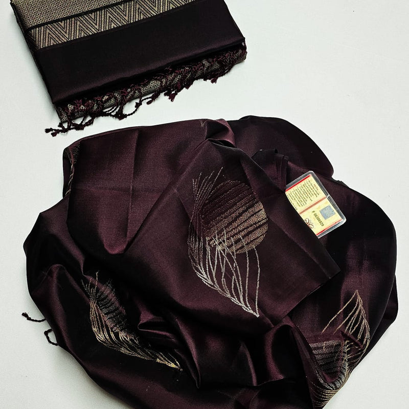 Pure Handloom Double Warp Kanchi Silks with Silver & Gold Zari Work