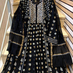Mul Chanderi A-line Kurta Set with Pearl & Mukaish Embroidery
