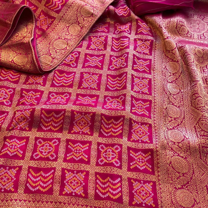 Pure Munga Silk Saree with Meena Banarasi Weaving
