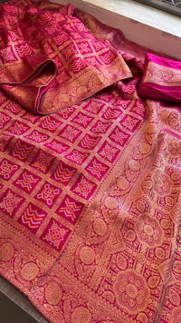 Pure Munga Silk Saree with Meena Banarasi Weaving