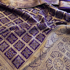 Pure Munga Silk Saree with Meena Banarasi Weaving
