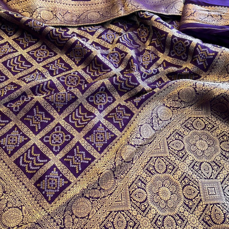 Pure Munga Silk Saree with Meena Banarasi Weaving