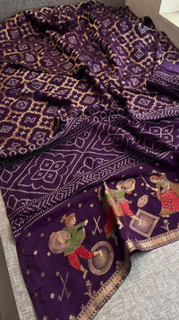 Pure Crepe Silk Saree with Meena Bandhani Banarasi Weaving