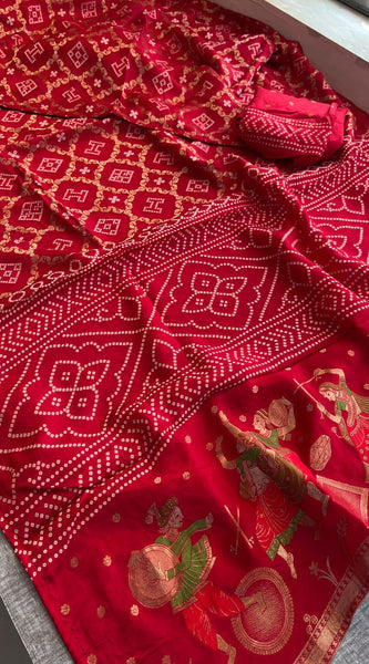 Pure Crepe Silk Saree with Meena Bandhani Banarasi Weaving