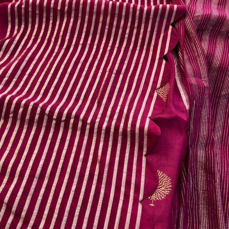 Pure Crepe Silk Saree with Zari Banarasi Weaving