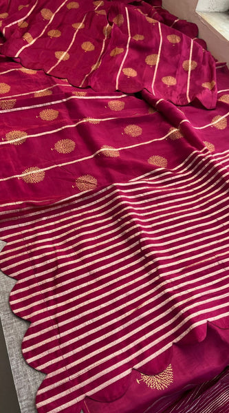 Pure Crepe Silk Saree with Zari Banarasi Weaving