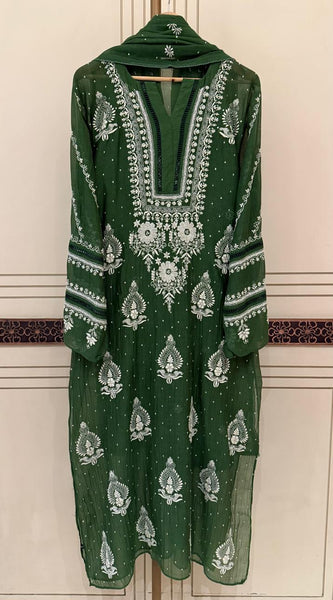 Luxurious Mul Chanderi Kurta Dupatta Set with Pearl & Katdana Embellishments