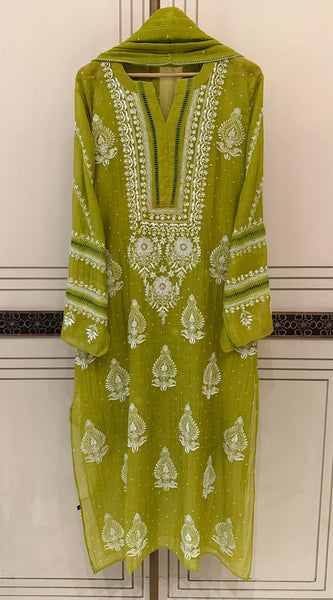 Luxurious Mul Chanderi Kurta Dupatta Set with Pearl & Katdana Embellishments