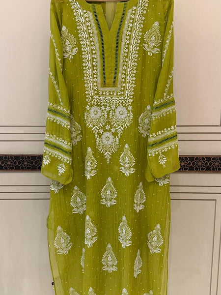 Luxurious Mul Chanderi Kurta Dupatta Set with Pearl & Katdana Embellishments