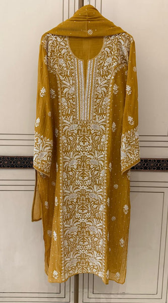 Pure Mul Chanderi Kurta Dupatta Set with Exquisite Pearl & Katdana Embellishments