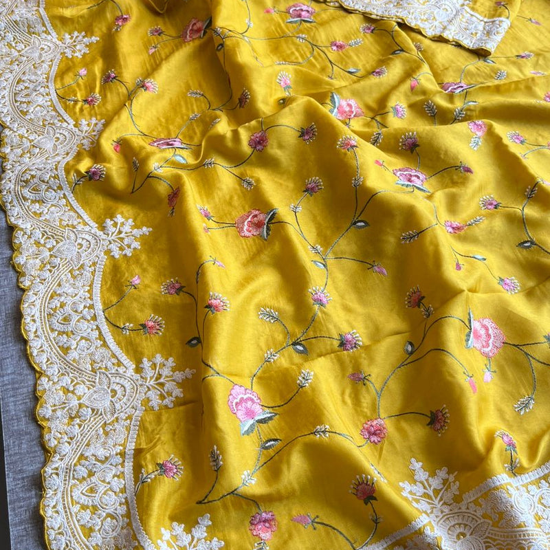 Pure Soft Munga Silk Saree with Multi-Thread Embroidery