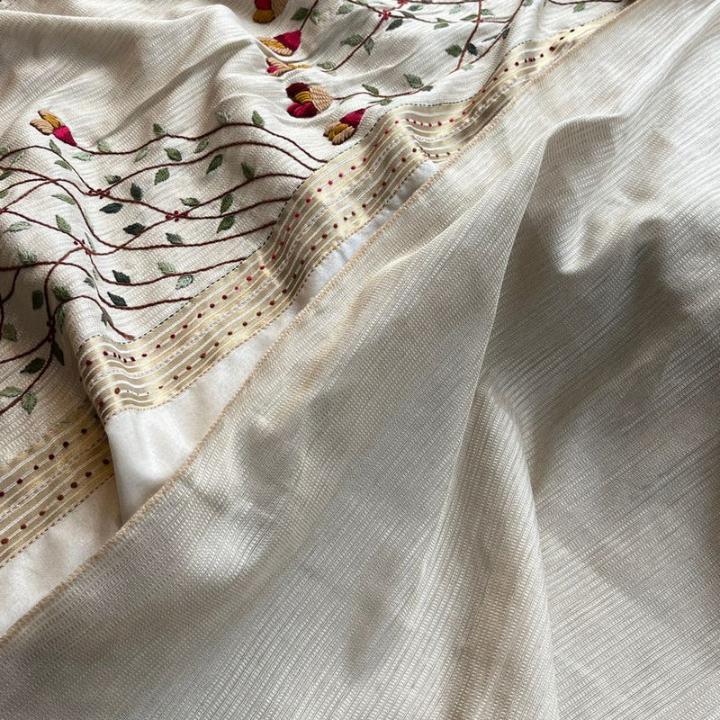 Pure Tussar Linen Silk Saree with Hand Knot & Katha Work