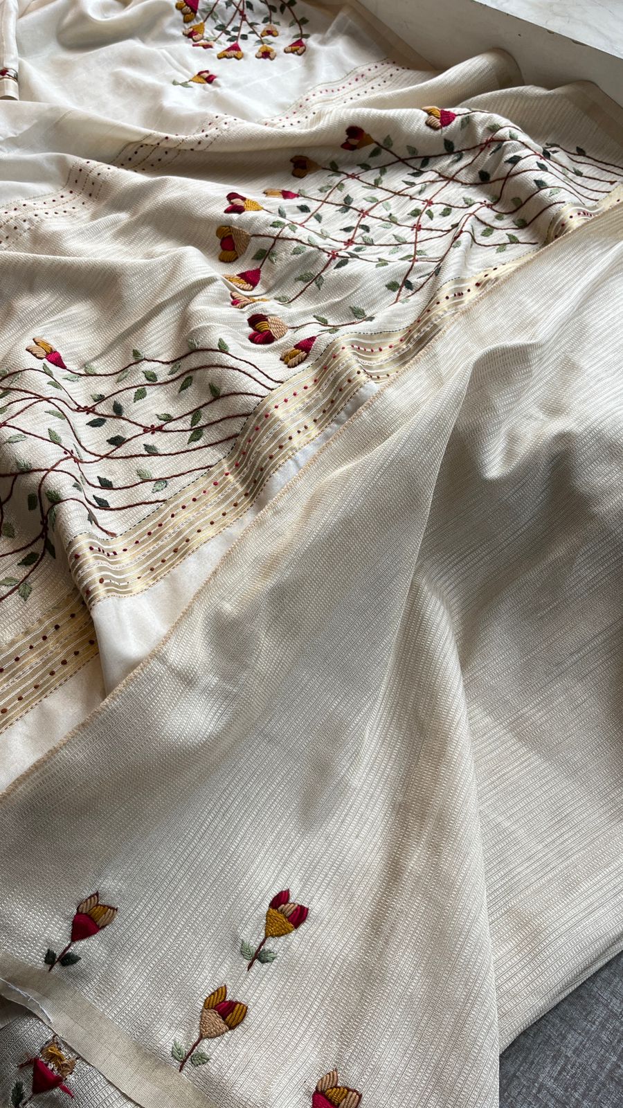 Pure Tussar Linen Silk Saree with Hand Knot & Katha Work