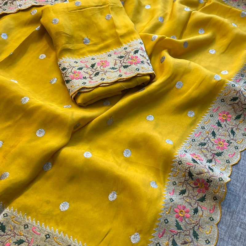 Pure Munga Silk Saree with Multi-Thread Embroidery & Zari Work