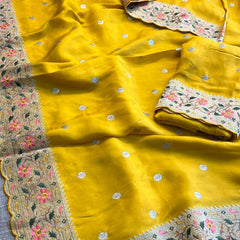 Pure Munga Silk Saree with Multi-Thread Embroidery & Zari Work