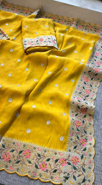 Pure Munga Silk Saree with Multi-Thread Embroidery & Zari Work