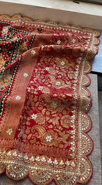 Khaddi Georgette Banarasi Saree with Gotapatti & Pearl Work