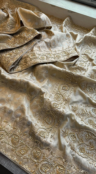 Munga Banarasi Silk Saree with Pearl & Zardozi Embroidery