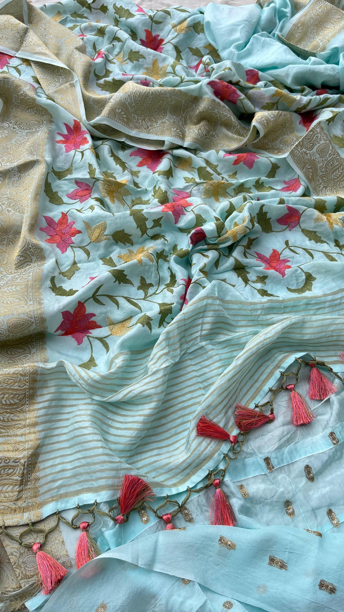 Soft Munga Banarasi Silk Saree with Multithread Embroidery