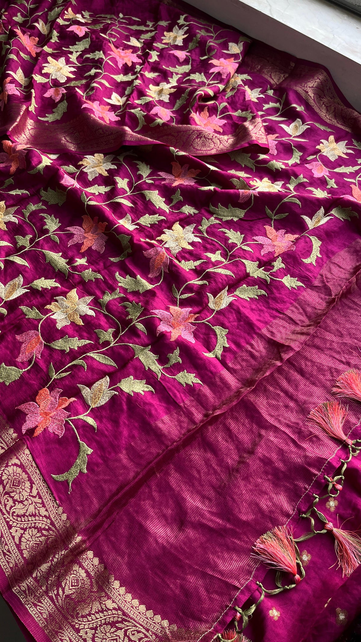 Soft Munga Banarasi Silk Saree with Multithread Embroidery