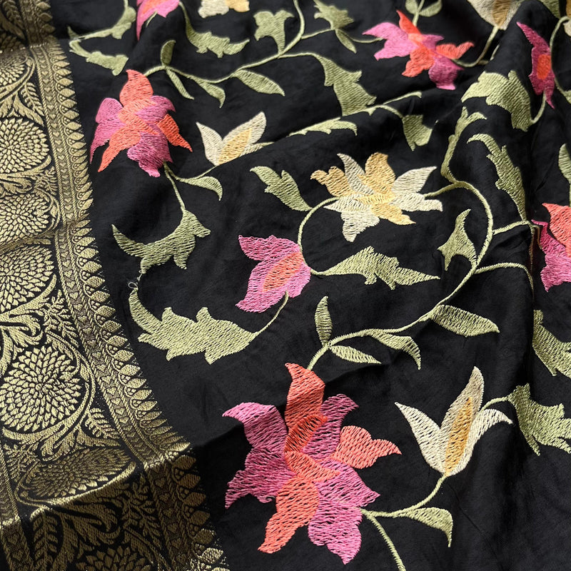 Soft Munga Banarasi Silk Saree with Multithread Embroidery