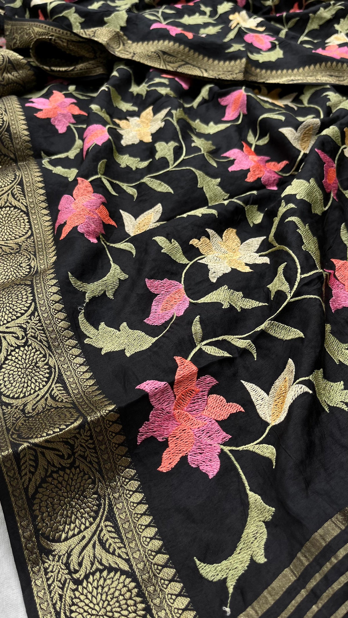 Soft Munga Banarasi Silk Saree with Multithread Embroidery