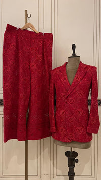 Surrkkh Laal Ek-Taar Blazer Set – Premium Wedding Wear