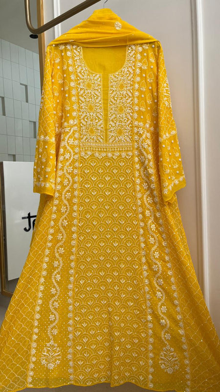 Mul Chanderi Kalidar Set with Pearl & Katdana Work