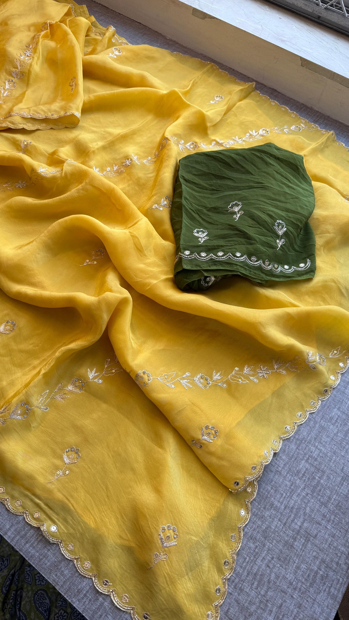 Soft Crepe Silk Saree with Kasab & Zarkan Embellishment