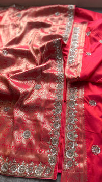 Soft Munga Silk Saree with Kutdana & Zarkan Embellishment